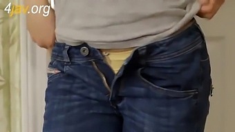 Friendly Milf With 18-Year-Old Girl Has A Fun Time